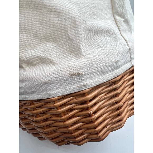 New England Patriots Mickey Mouse‎ Picnic Basket - Picture 8 of 9